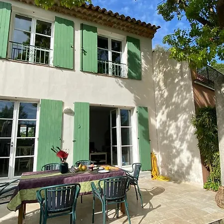 Kleine Auszeit Holiday home Grimaud